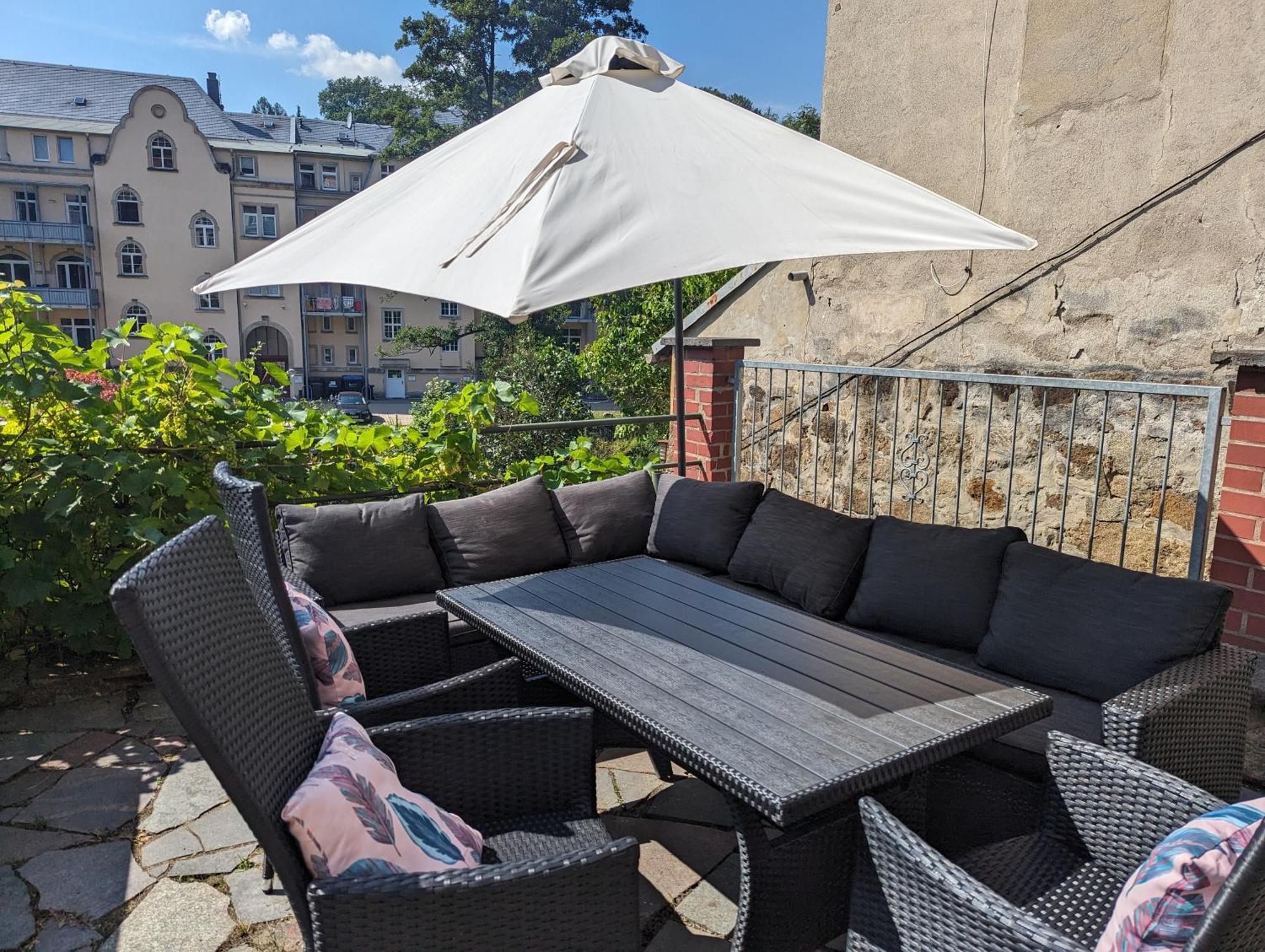 Hw2B - Urlaubsmagie - Wohlfuehlwohnung Mit Balkon, Pool, Sauna & Terrasse Sebnitz Exteriör bild