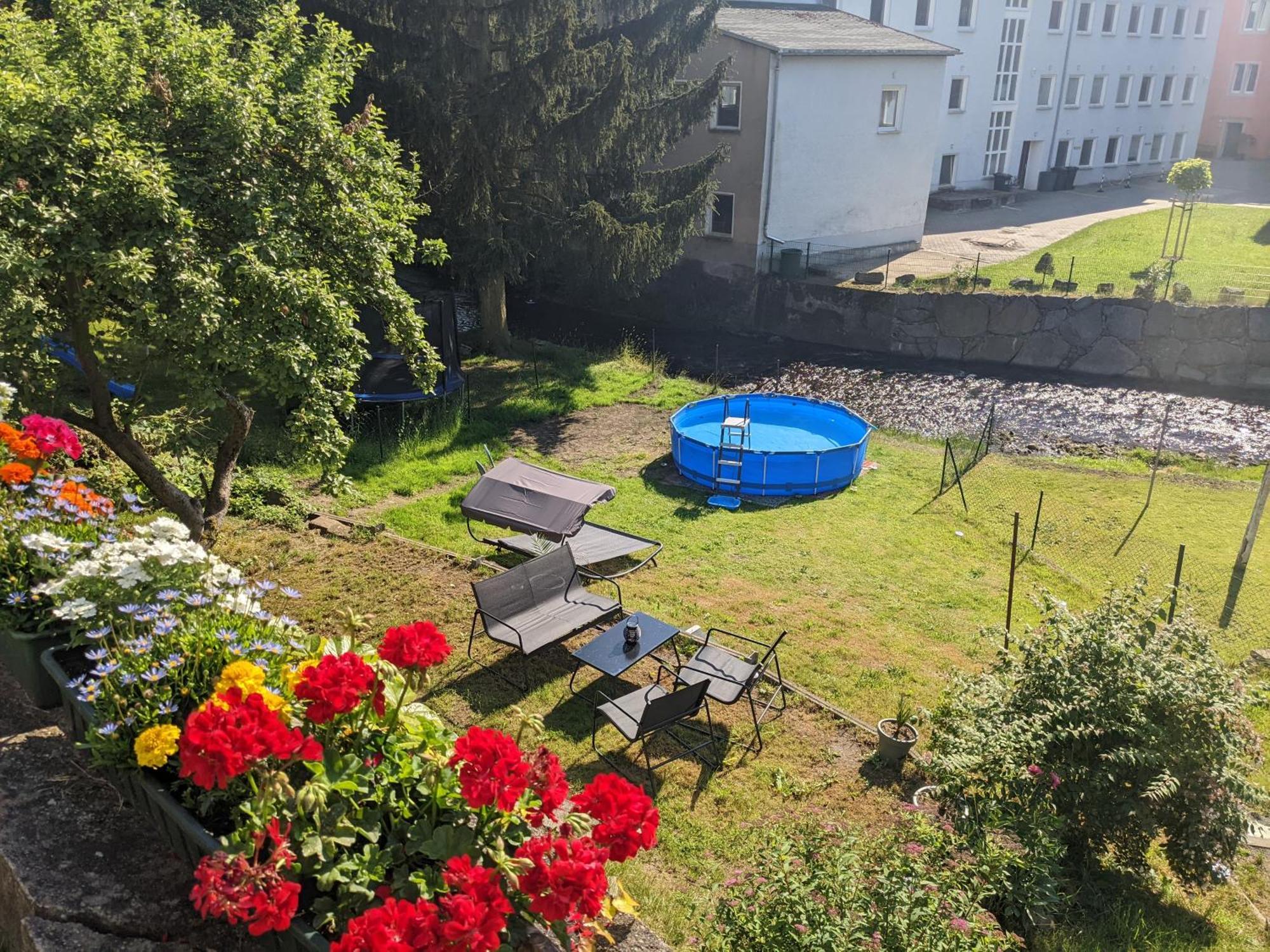 Hw2B - Urlaubsmagie - Wohlfuehlwohnung Mit Balkon, Pool, Sauna & Terrasse Sebnitz Exteriör bild